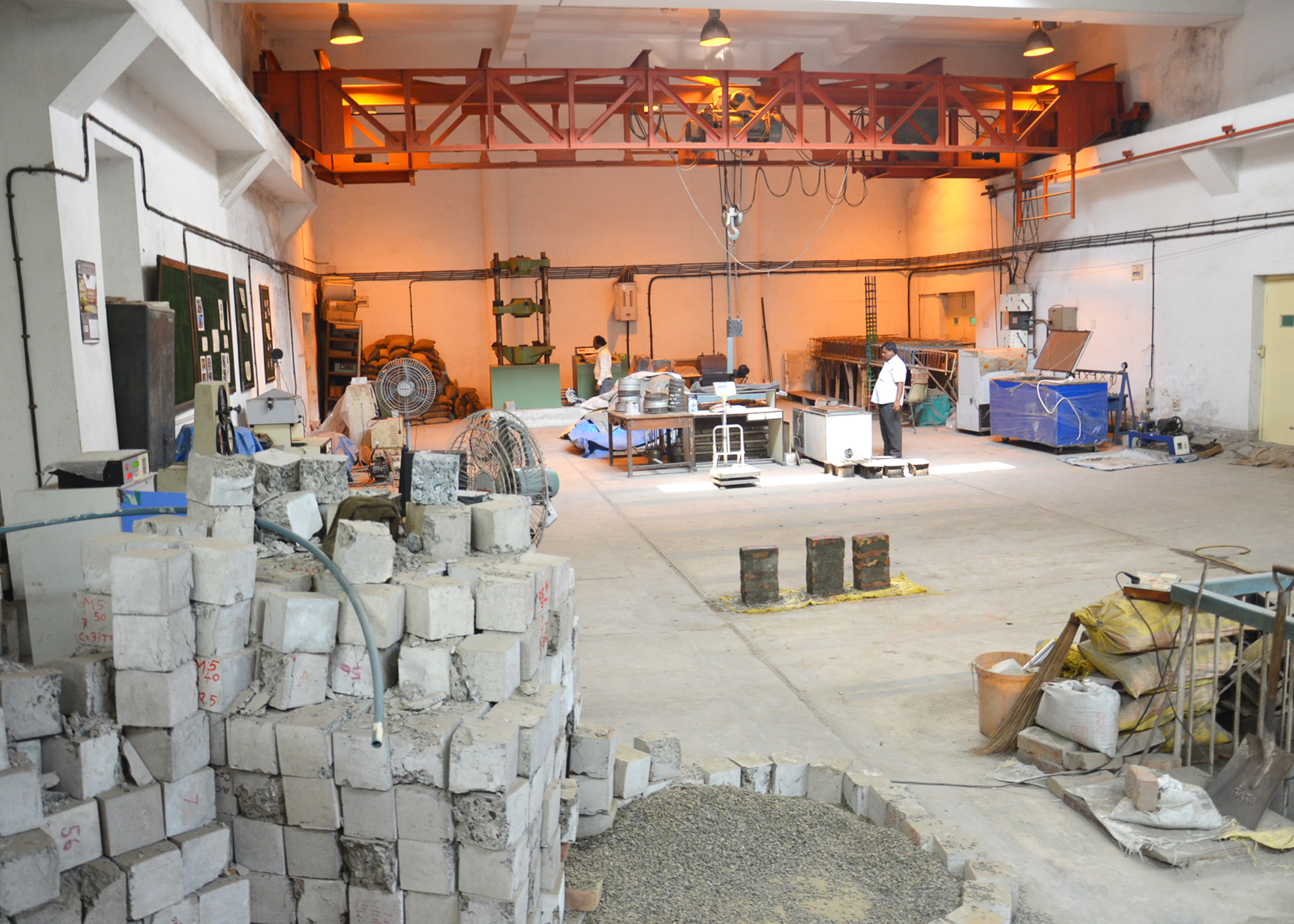 Concrete & Structures lab