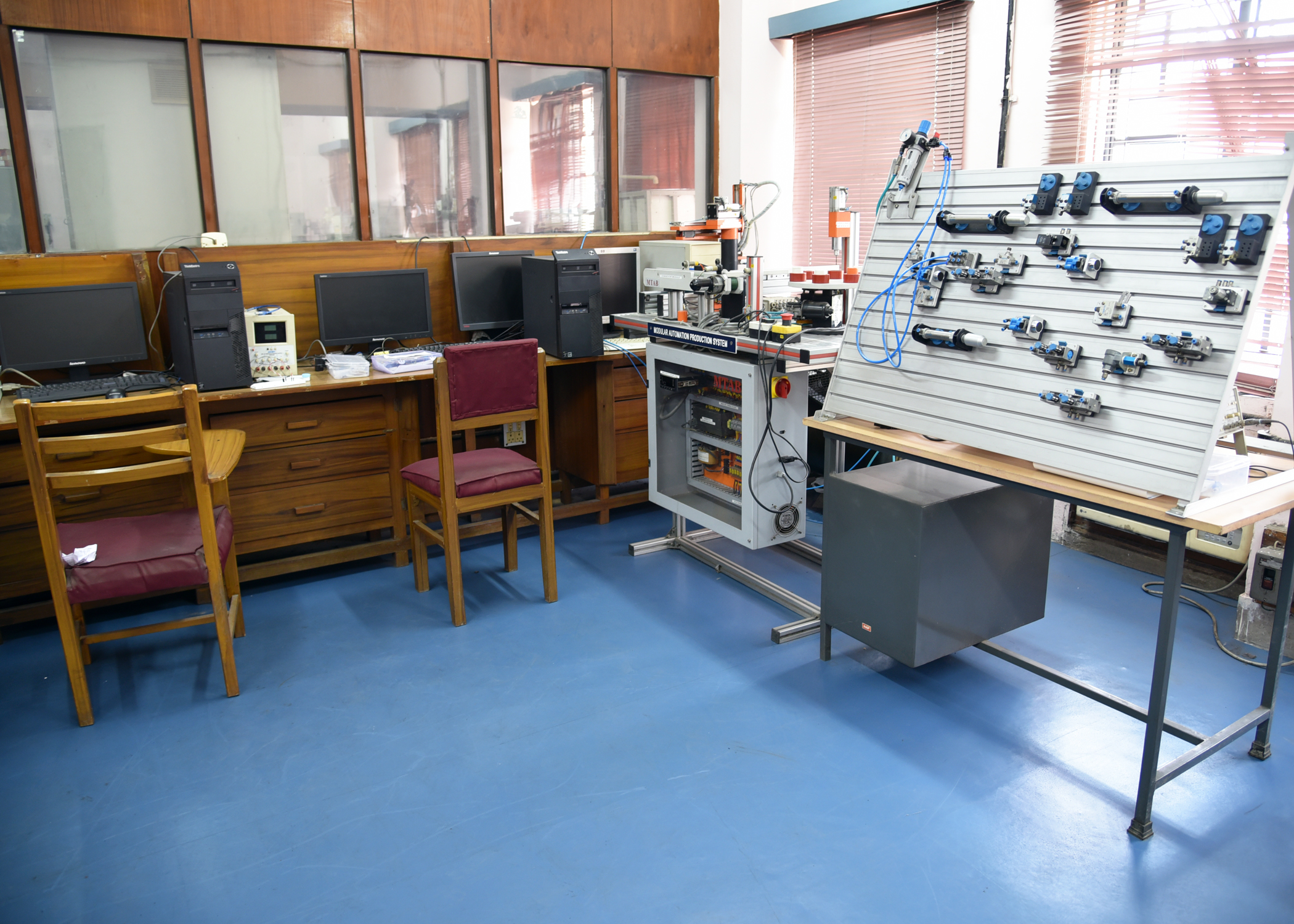 Mechatronics Engg Lab