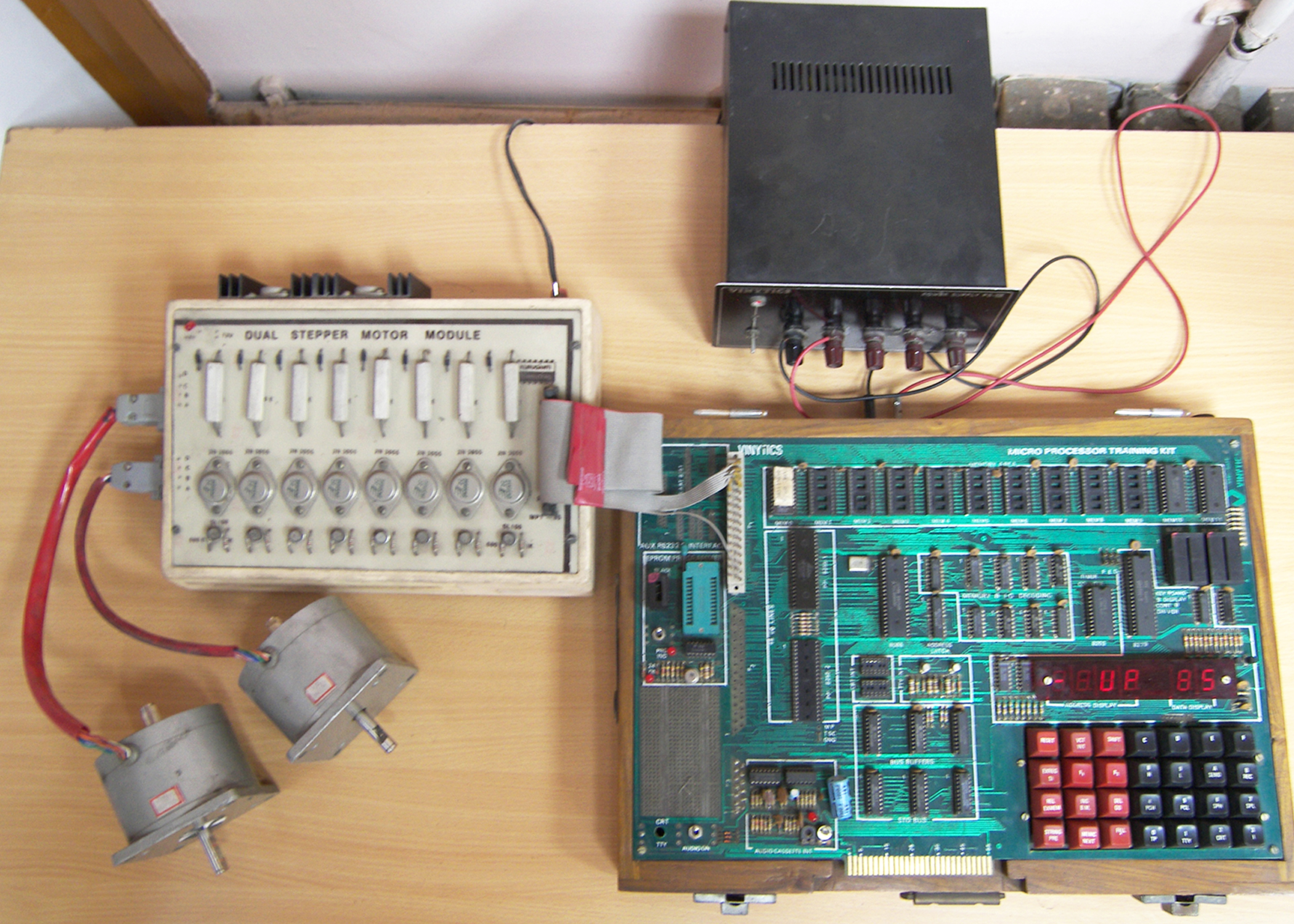 Microprocessor & Micro Controller Lab